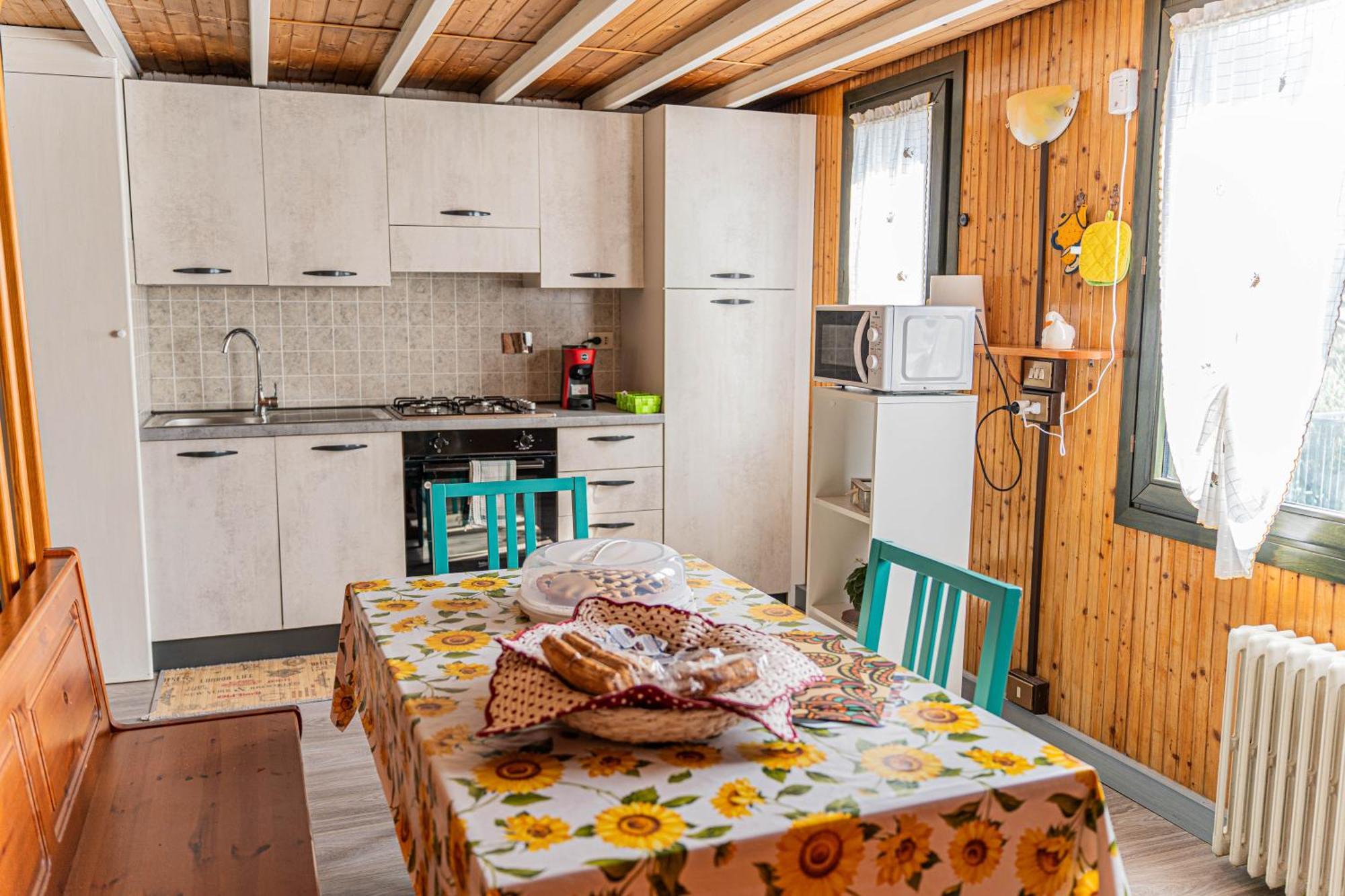 Вілла Woodhouse Paesana Екстер'єр фото